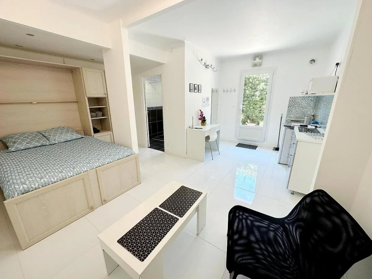 Nice House Rent Saint-Laurent-du-Var Holiday home